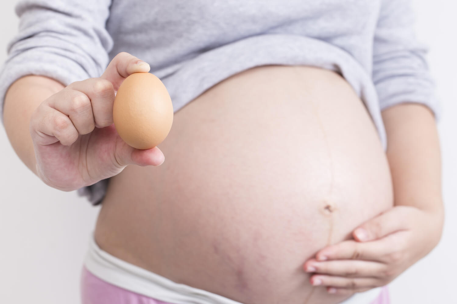 Is It Safe to Eat Eggs During Pregnancy? Being The Parent