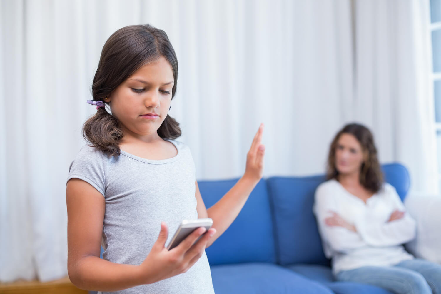 How To Handle It When Someone Else's Child Is Rude? Being The Parent